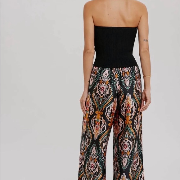 COPY - Blu Ivy Sweetheart Ribbed Top - Picture 3 of 3